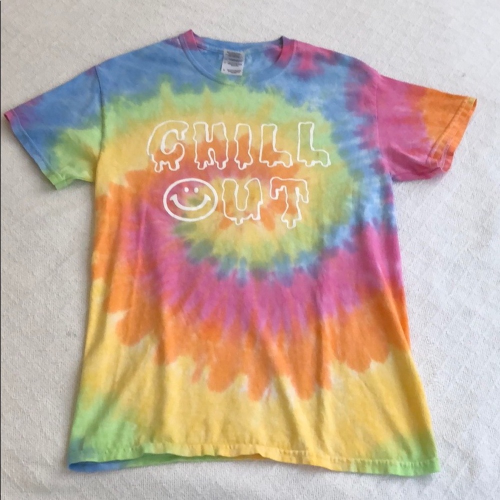 ⭐️ “Chill Out” Acid Drip Tie Dye Tee